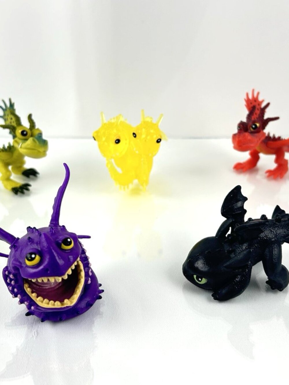 How To Train Your Dragon Lot Mini Figurines 2013 DWA LLC